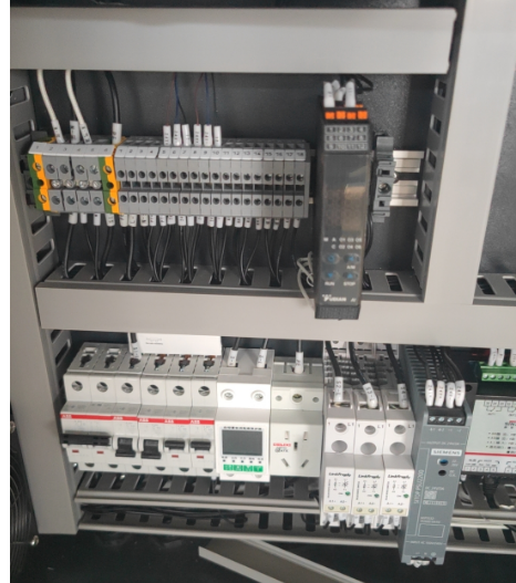 D:\Documents\Desktop\圖片1.png D:\Documents\Desktop\圖片1.png